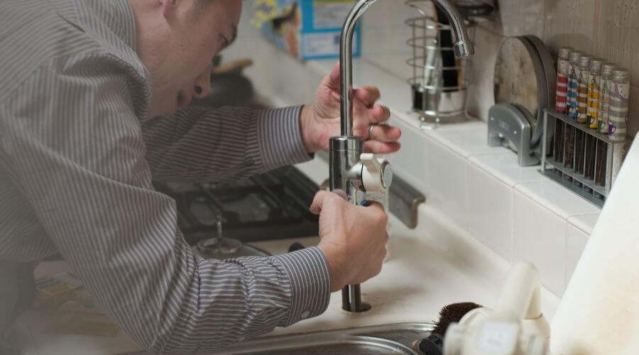 Expert burst pipe repair services in Tucson, AZ